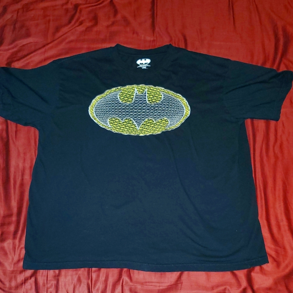 DC Comics Black and Yellow Batman Logo T-Shirt